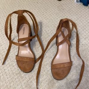 Merona Brown heels size 8 Nude heels